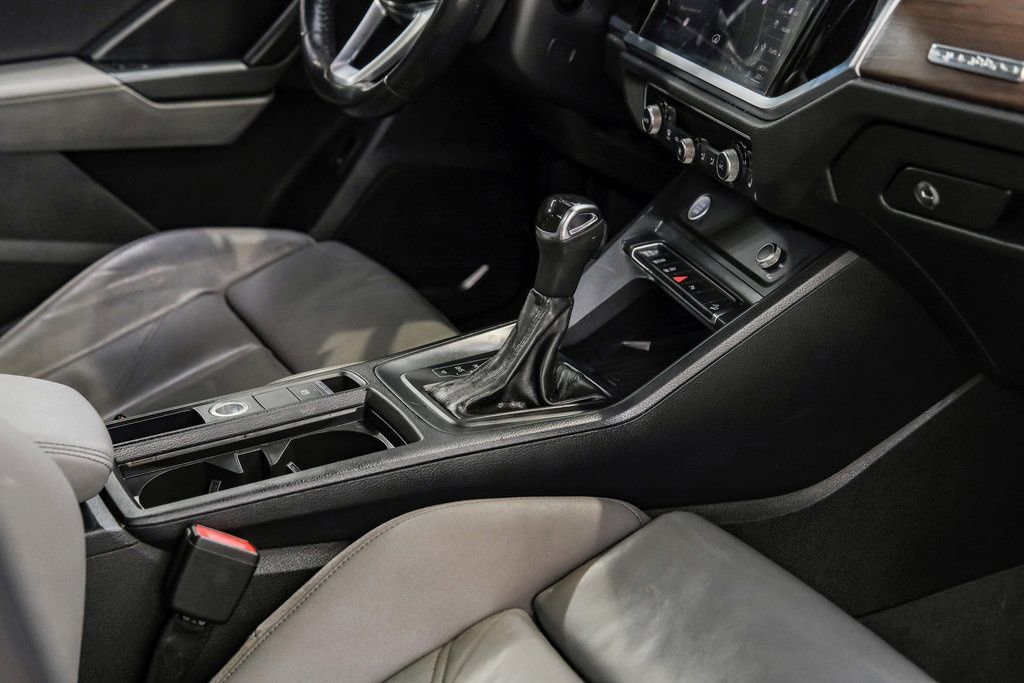 Used 2020 Audi Q3 2.0T Premium Plus w/ Premium Plus Package image 27