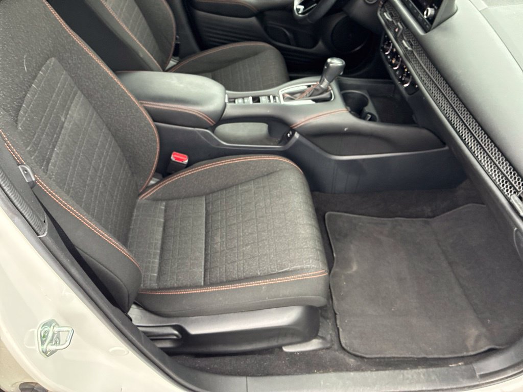 Used 2024 Honda HR-V Sport image 39
