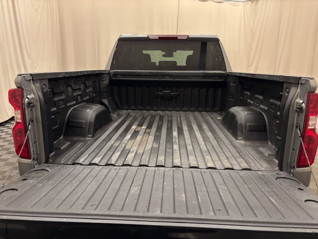 Used 2025 Chevrolet Silverado 1500 LT w/ Protection Package image 10