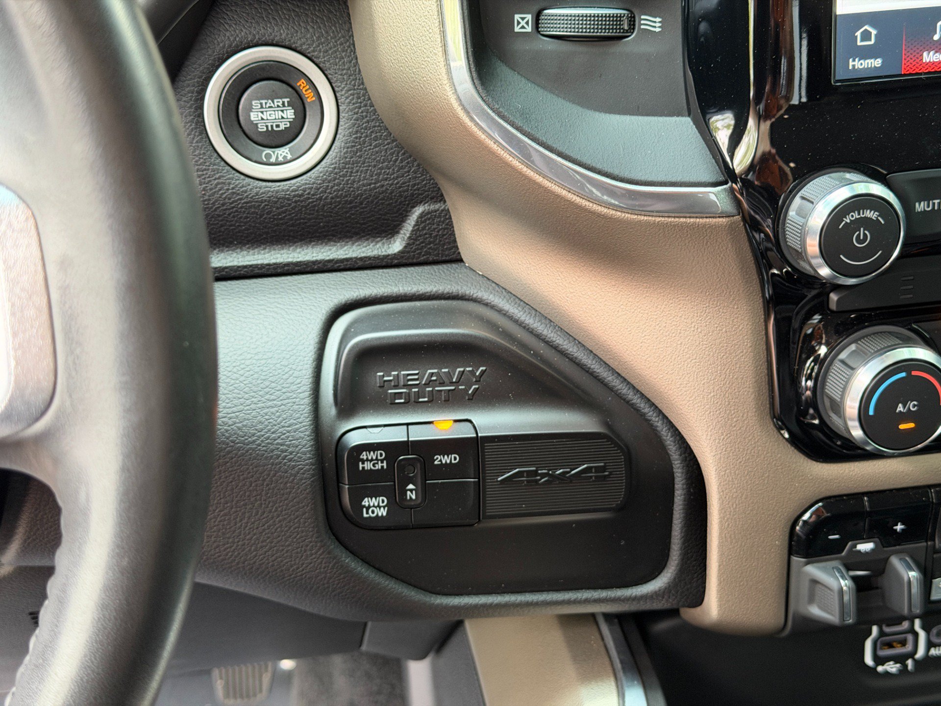 Used 2023 RAM 4500 Laramie AWD/4WD image 50