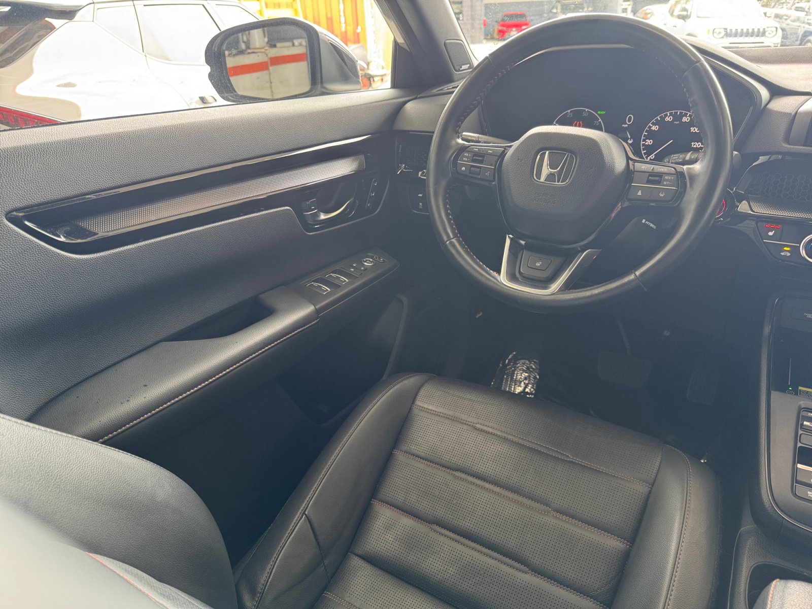 Used 2025 Honda CR-V Sport Touring image 19