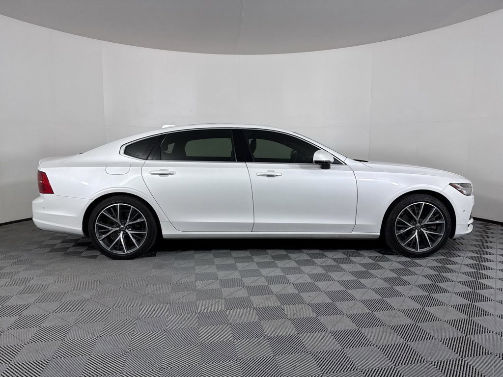 Used 2018 Volvo S90 T6 Momentum w/ Convenience Package AWD/4WD image 11