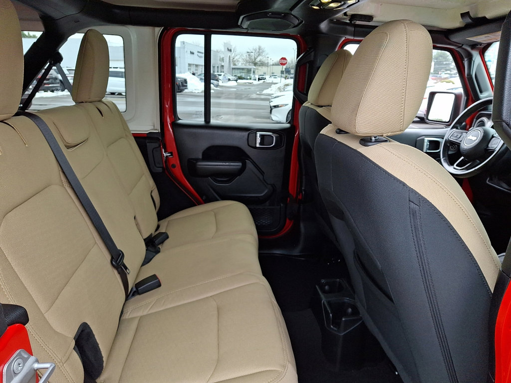 Used 2021 Jeep Wrangler Unlimited Sport image 15