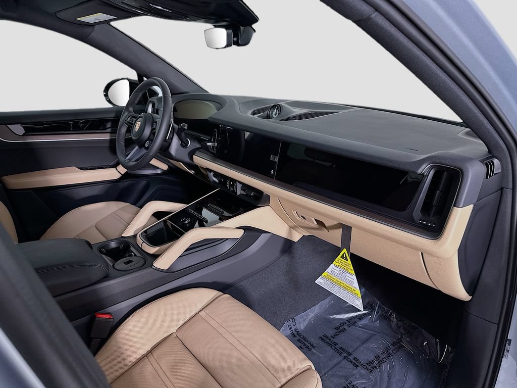 New 2026 Porsche Cayenne Coupe AWD/4WD image 31