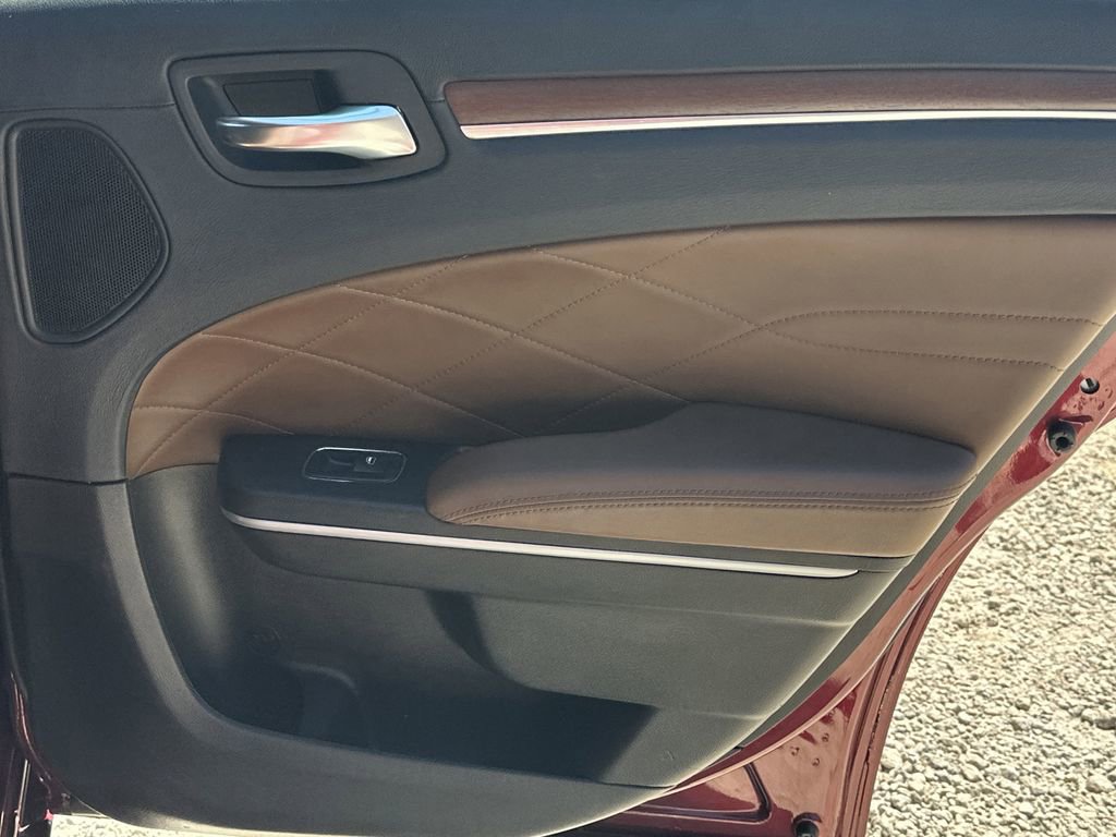 Used 2018 Chrysler 300 C w/ Sun, Sound & Nav Package image 17