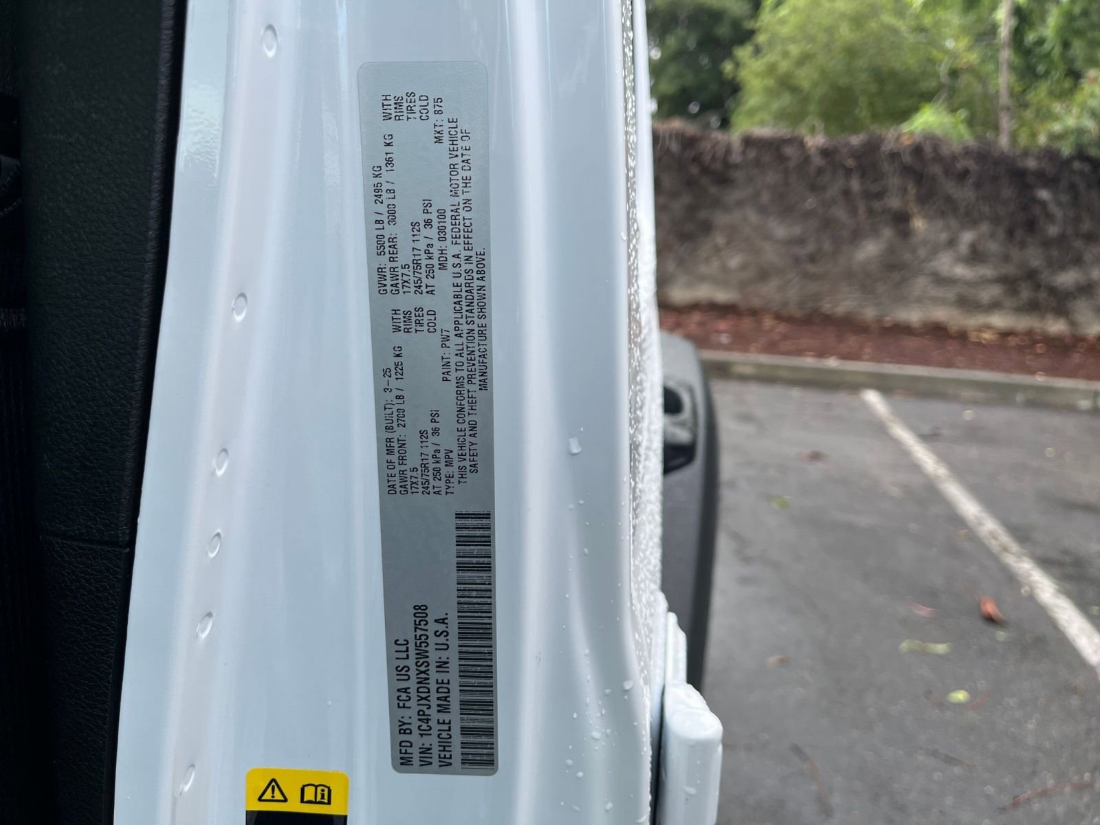 Used 2025 Jeep Wrangler Sport S image 28