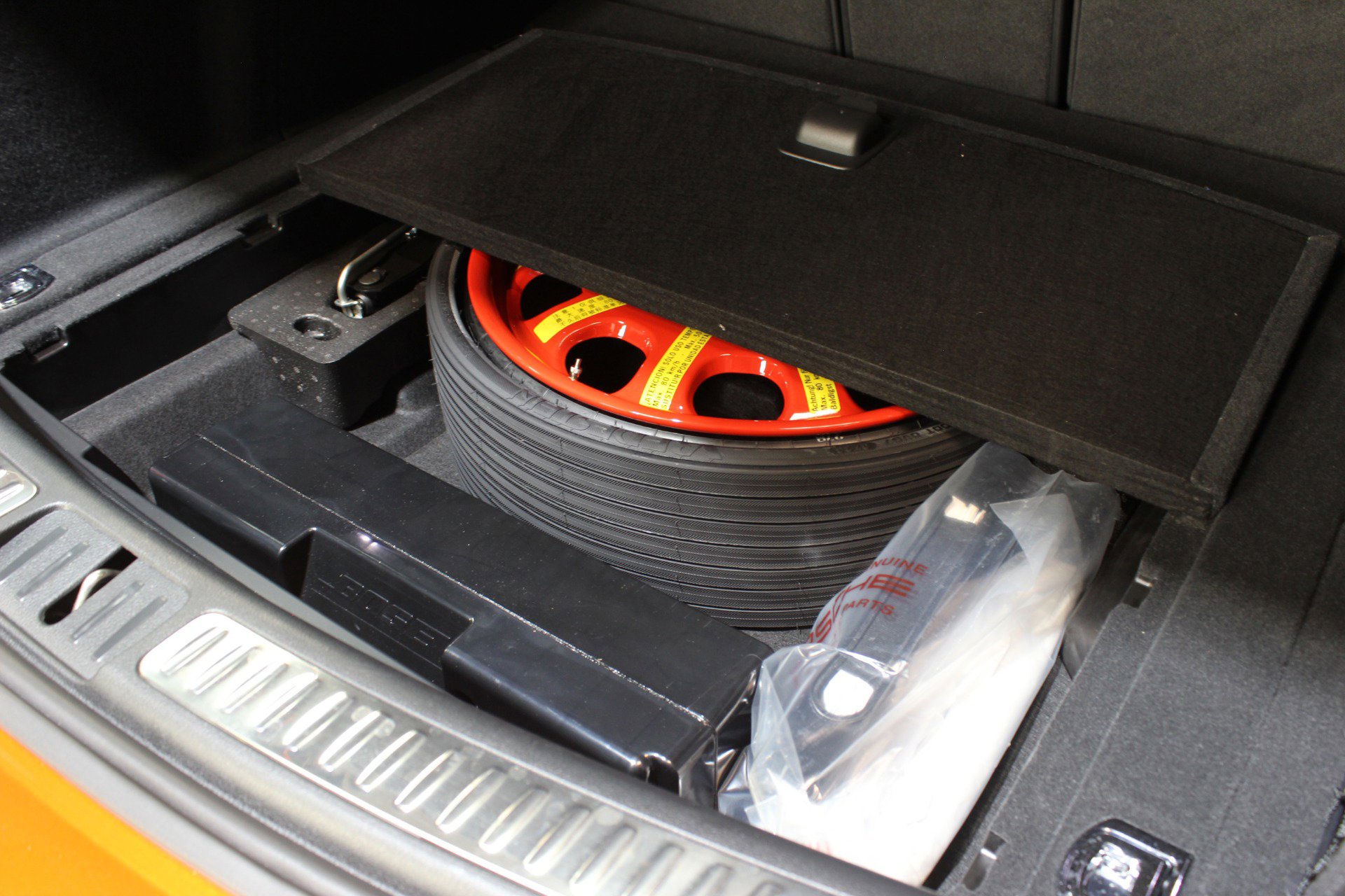 Used 2023 Porsche Macan GTS w/ Premium Package Plus image 72