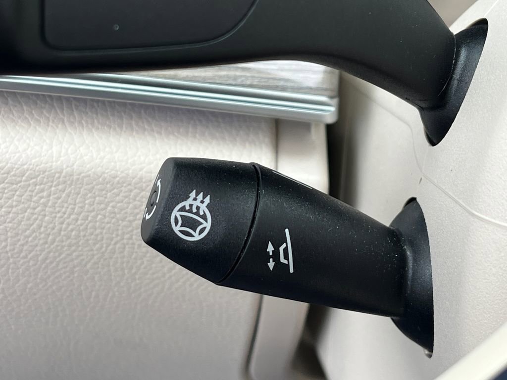 Used 2023 Mercedes-Benz E 450 Cabriolet image 20