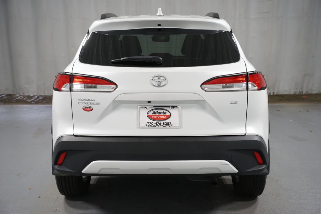 Certified 2024 Toyota Corolla Cross LE image 7