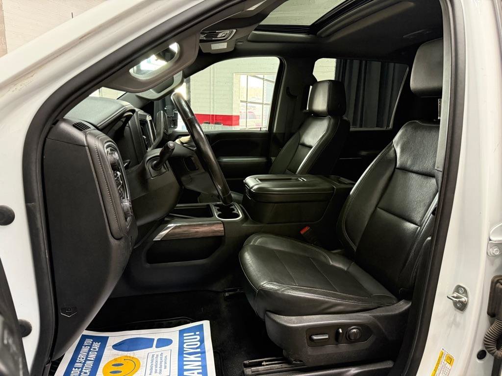 Used 2020 Chevrolet Silverado 2500 LTZ w/ LTZ Plus Package image 18