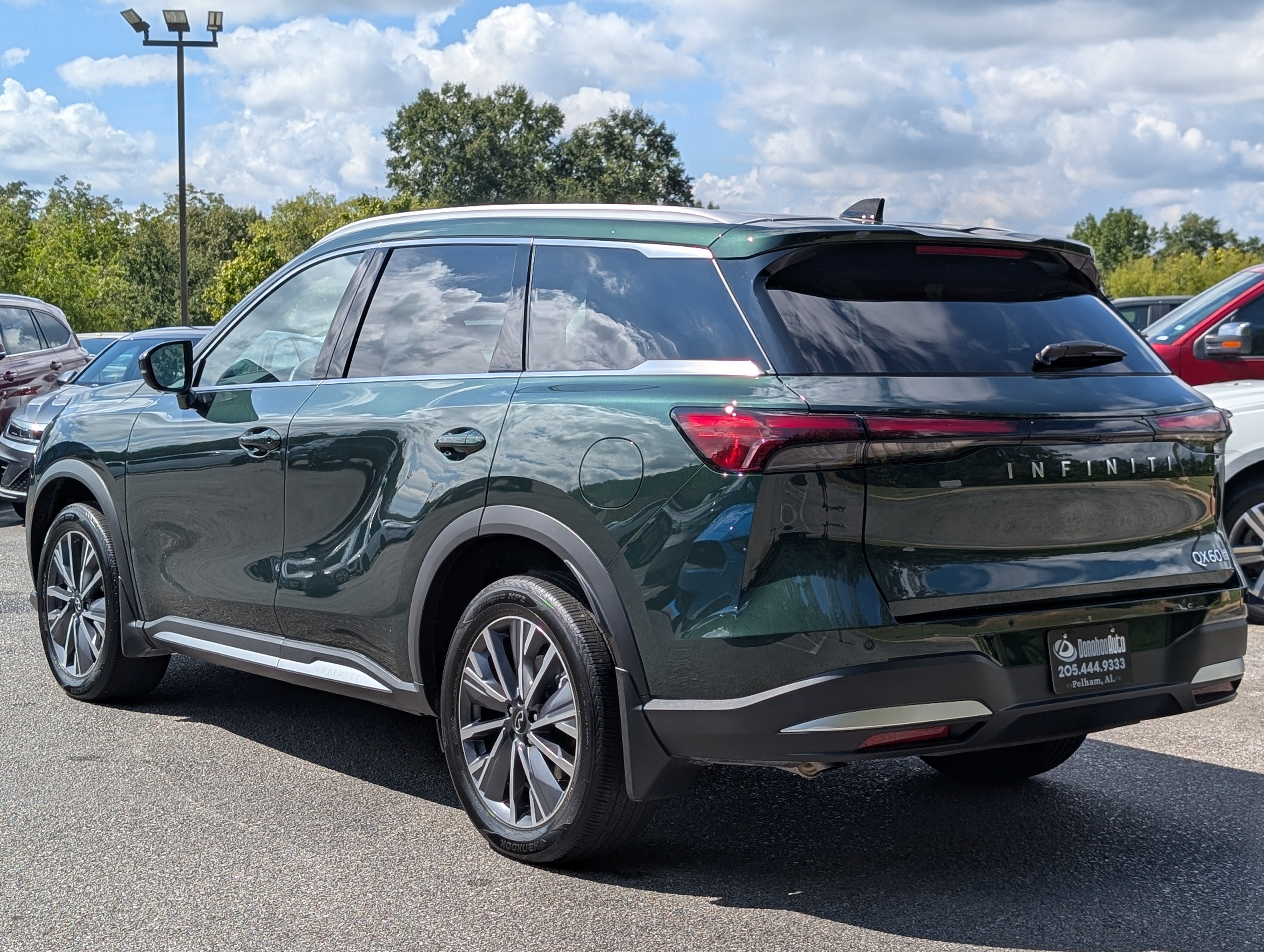 Used 2026 INFINITI QX60 Luxe w/ Cargo Package AWD/4WD image 7