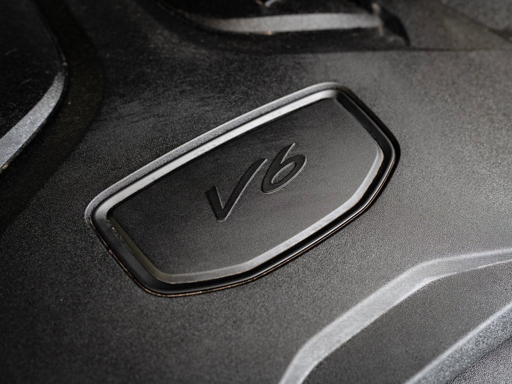 Used 2024 Porsche Cayenne image 35