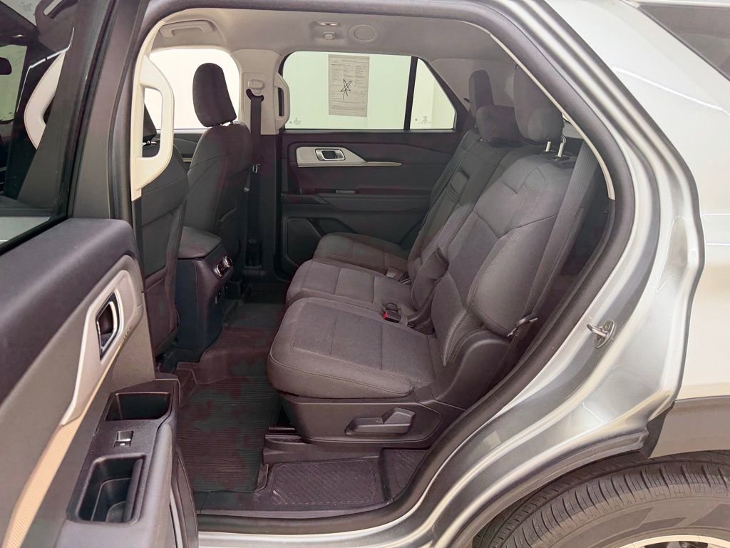 Used 2025 Ford Explorer Active image 20