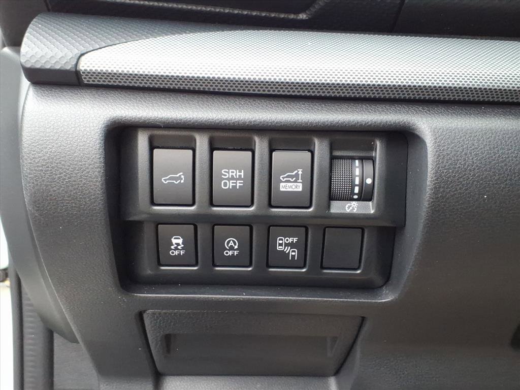 Used 2020 Subaru Forester Limited image 16