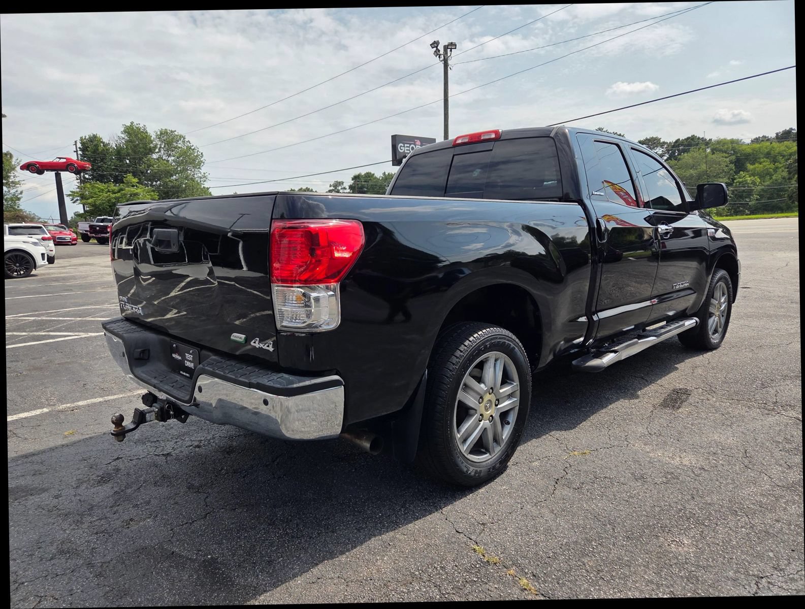 Used 2012 Toyota Tundra Limited w/ Memory Pkg AWD/4WD image 8