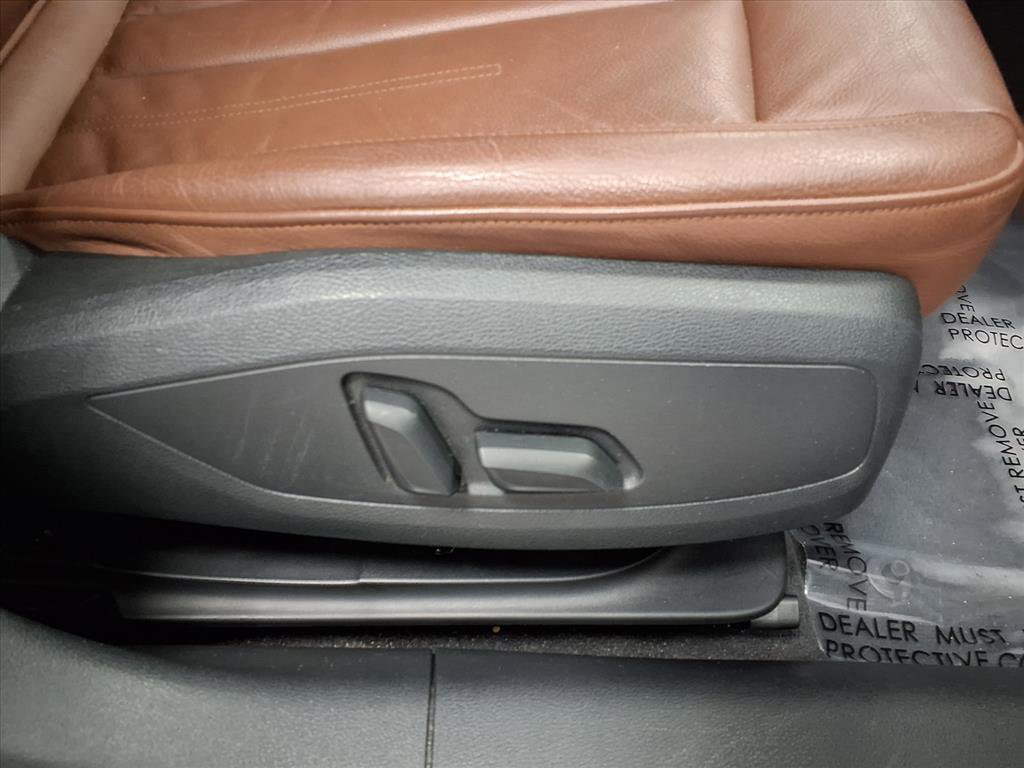 Used 2019 Audi A4 2.0T Premium w/ Convenience Package image 11