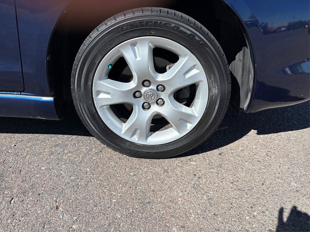 Used 2003 Toyota Matrix XR w/ Sport Pkg AWD/4WD image 27