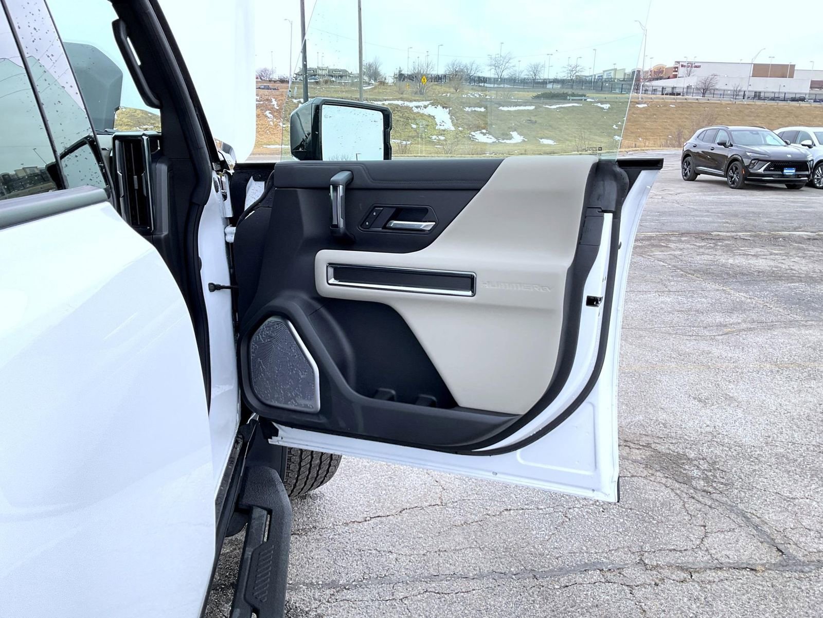 New 2026 GMC Hummer EV SUV image 16