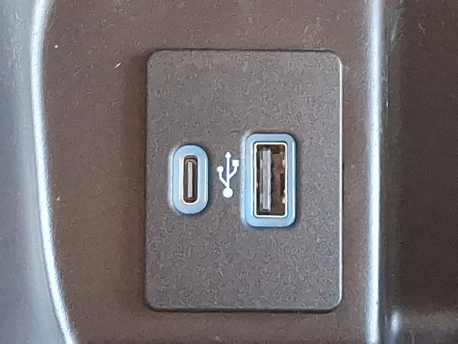 Certified 2023 Ford F150 XLT w/ Equipment Group 302A High image 25