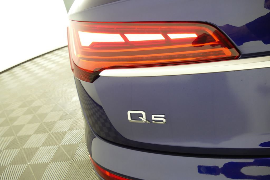 Certified 2023 Audi Q5 2.0T Premium Plus w/ Premium Plus Package AWD/4WD image 2