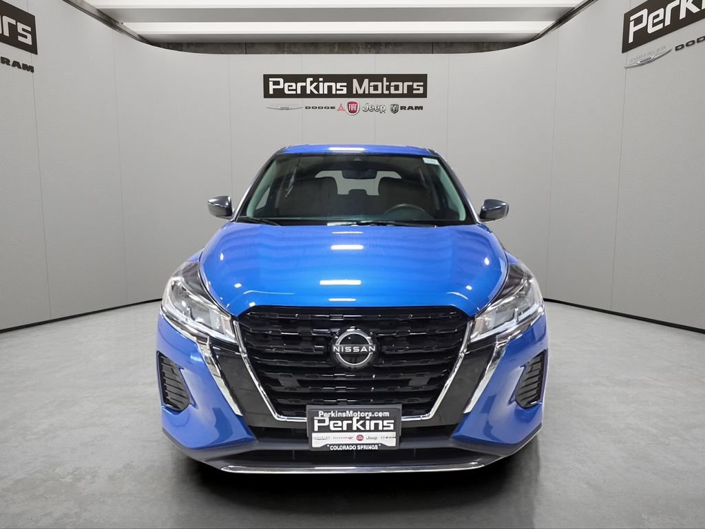 Used 2022 Nissan Kicks S w/ Interior Electronics Package FWD image 8
