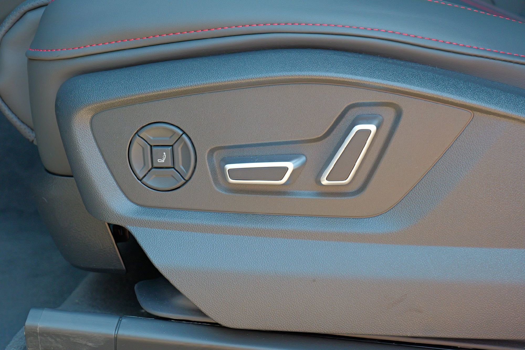 New 2026 Audi Q8 Prestige image 19