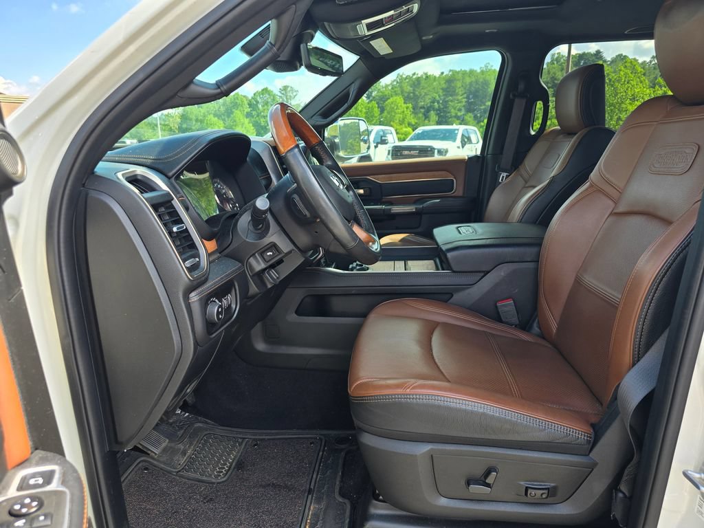 Used 2021 RAM 2500 Limited AWD/4WD image 4