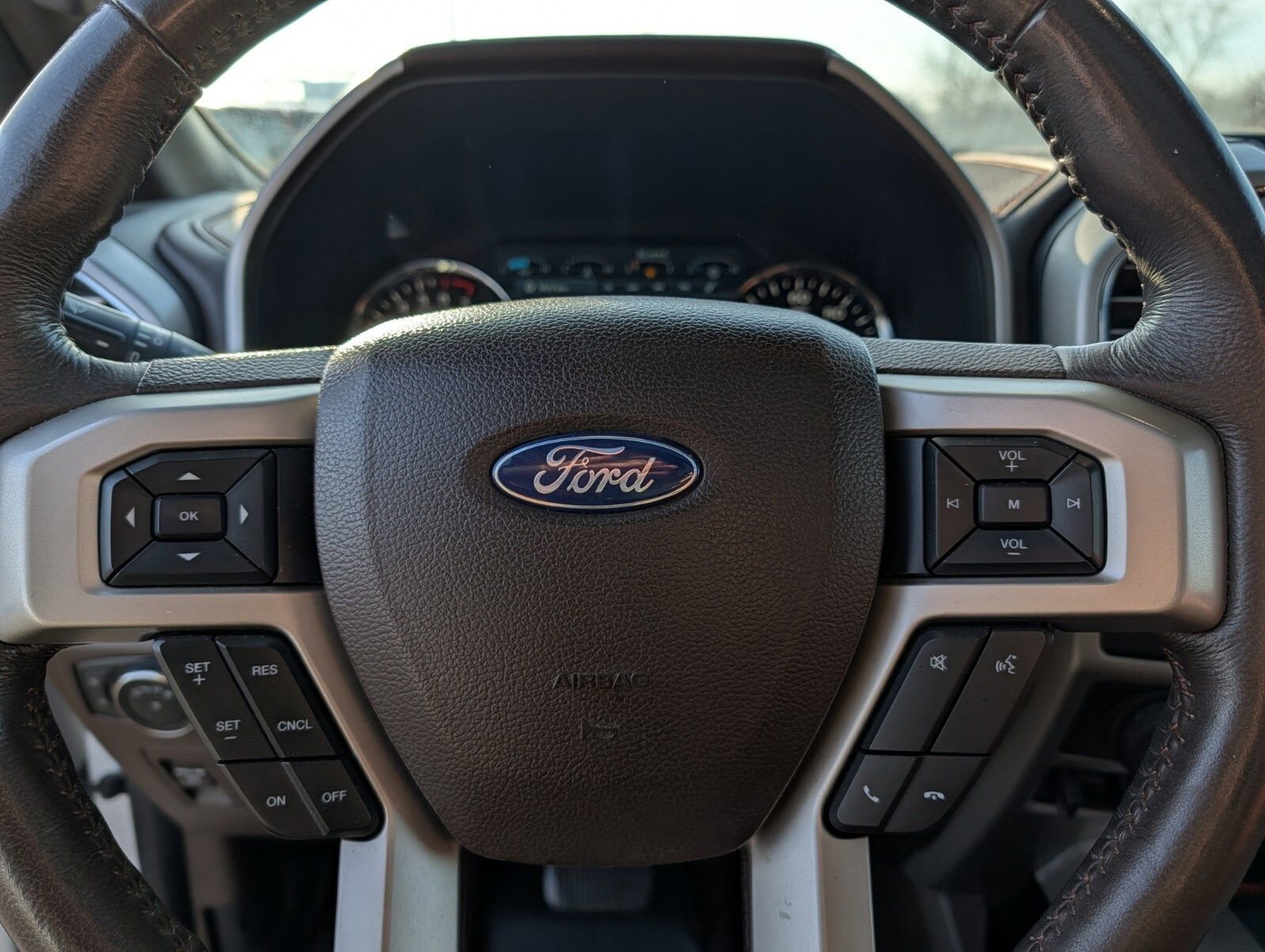 Used 2018 Ford F150 King Ranch w/ Equipment Group 601A Luxury image 34