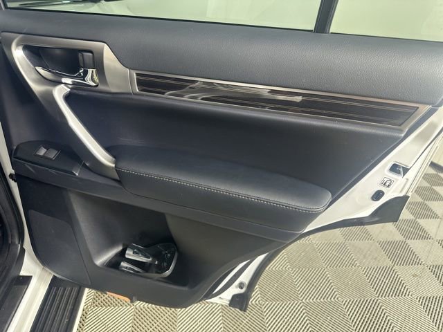 Used 2023 Lexus GX 460 Premium w/ Premium Package AWD/4WD image 15