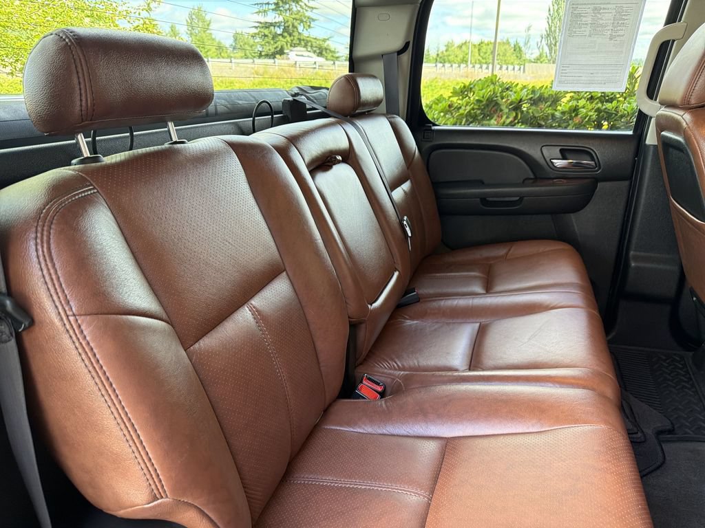 Used 2014 Chevrolet Silverado 2500 LTZ AWD/4WD image 27