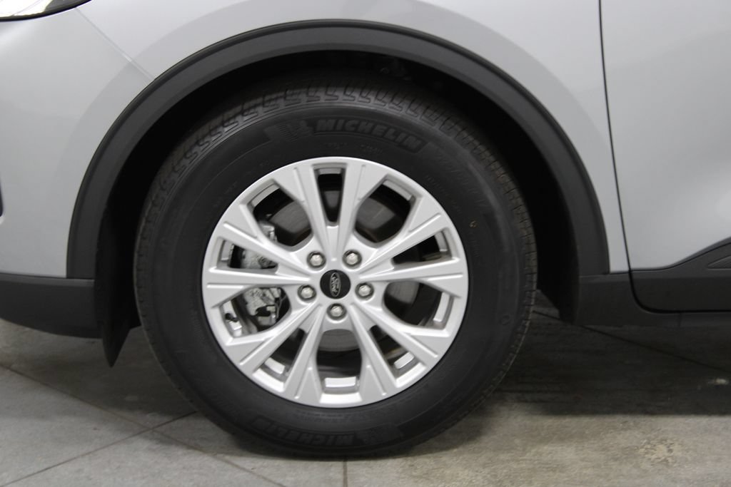 Used 2024 Ford Escape Active FWD image 18