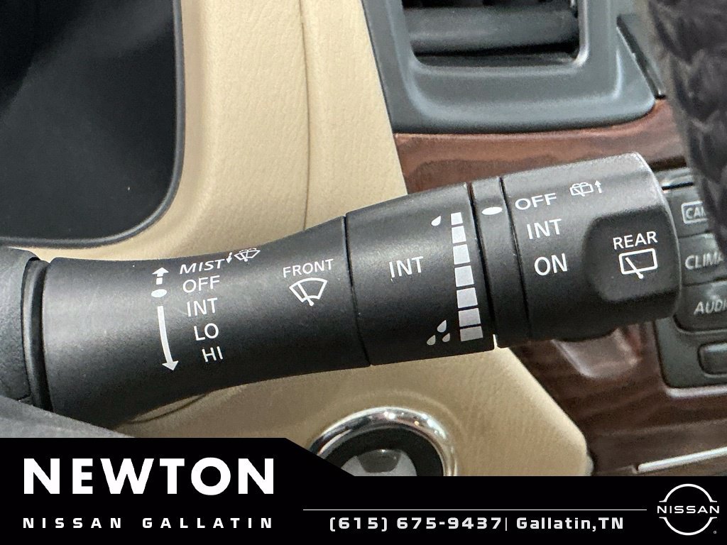 Used 2019 Nissan Pathfinder Platinum FWD image 43
