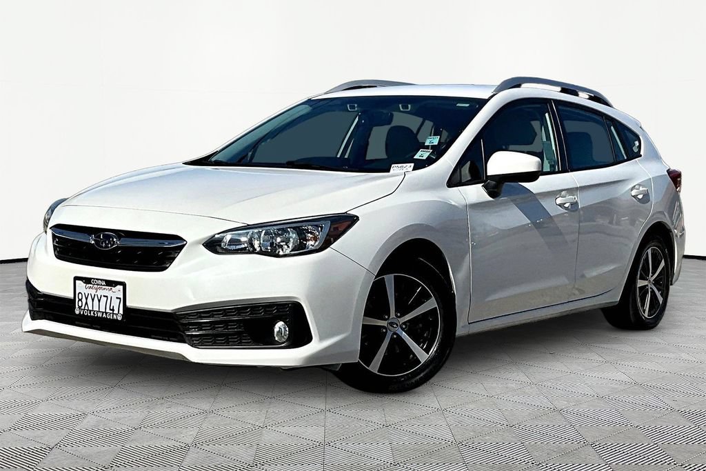 Used 2021 Subaru Impreza 2.0i Premium w/ Popular Package #2 AWD/4WD image 3