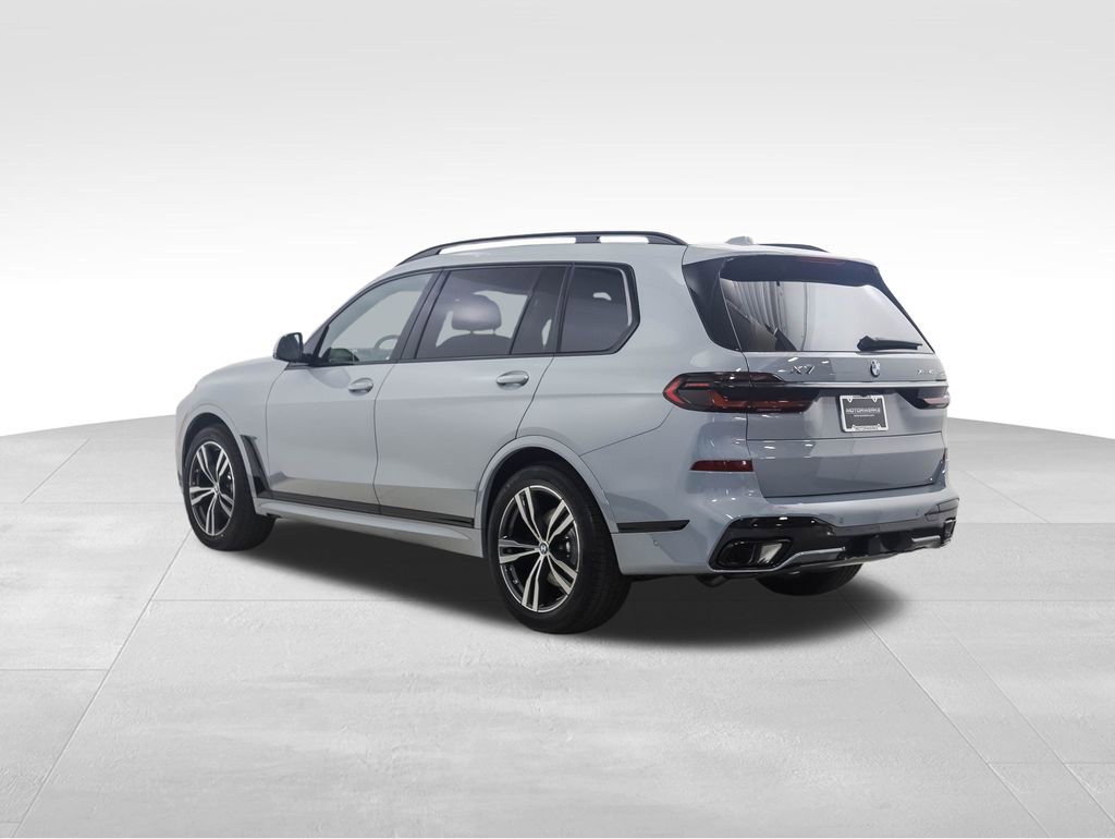 New 2026 BMW X7 xDrive40i w/ M Sport Package image 4