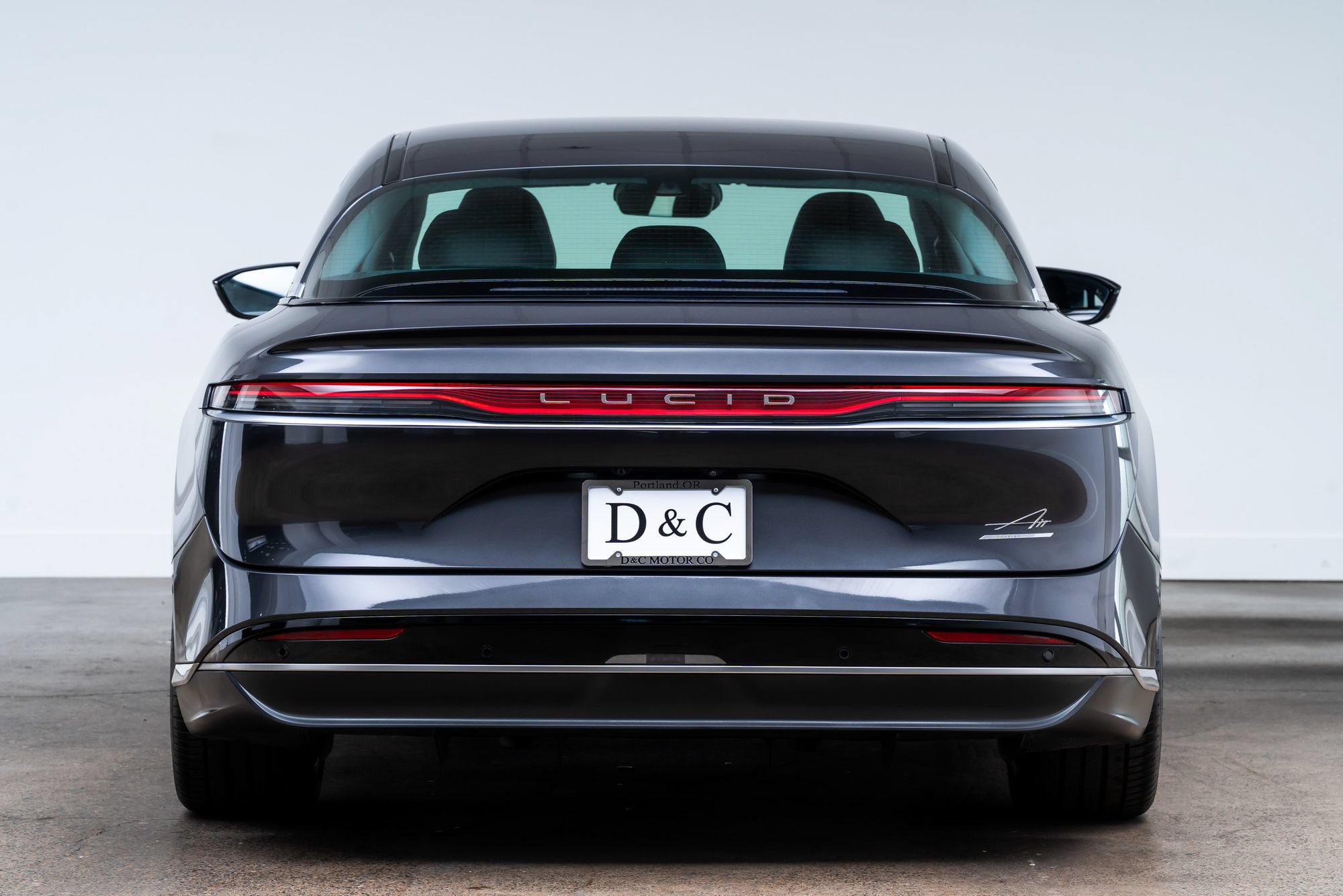 Used 2025 Lucid Air Touring AWD/4WD image 6