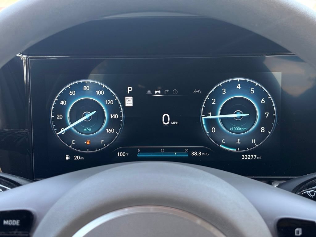 Used 2024 Hyundai Elantra SEL FWD image 14