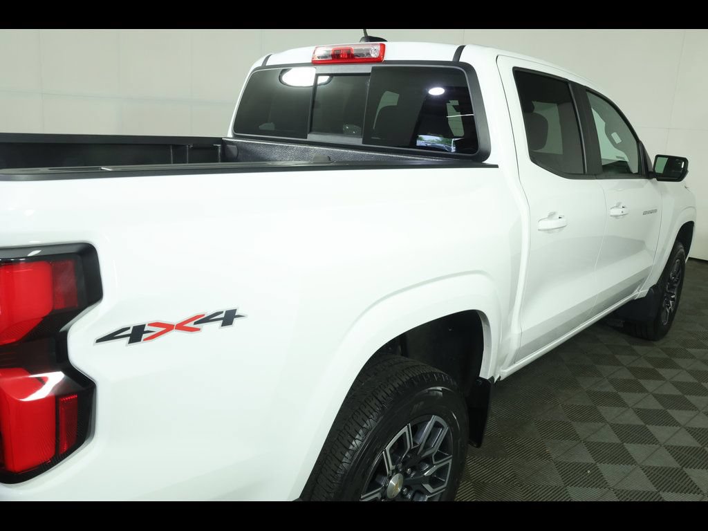 Used 2023 Chevrolet Colorado LT w/ LT Convenience Package III AWD/4WD image 21