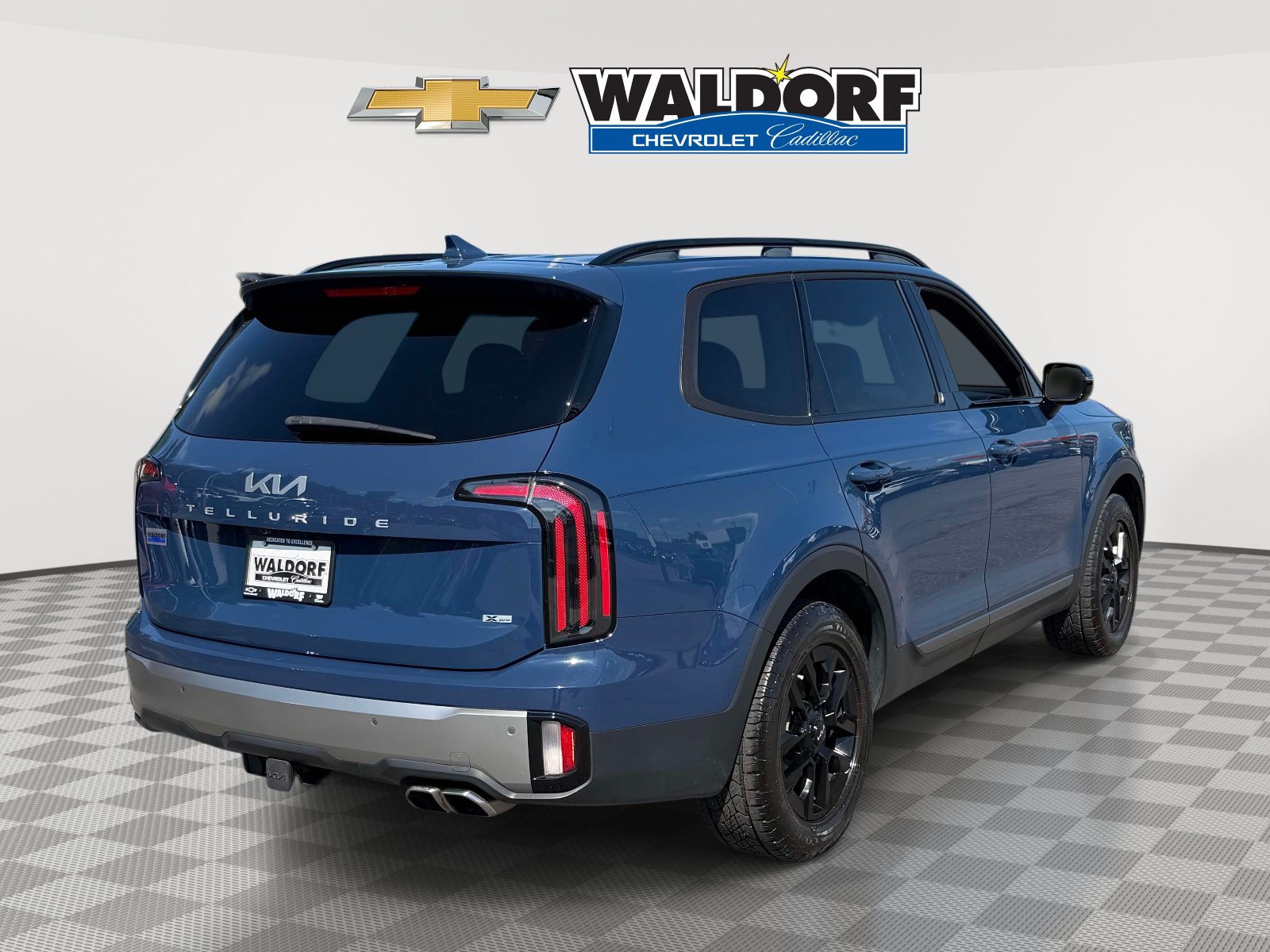 Used 2023 Kia Telluride SX X-Pro AWD/4WD image 2