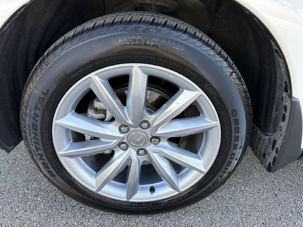 Used 2024 Acura RDX SH-AWD image 9