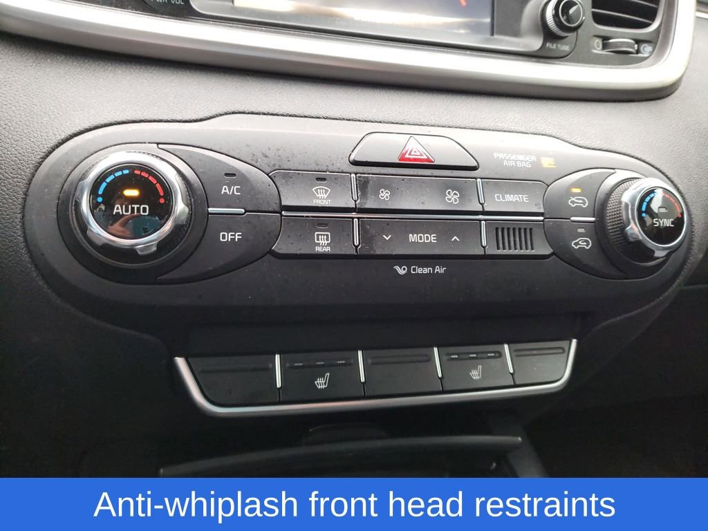 Used 2017 Kia Sorento LX w/ LX Convenience Package image 23