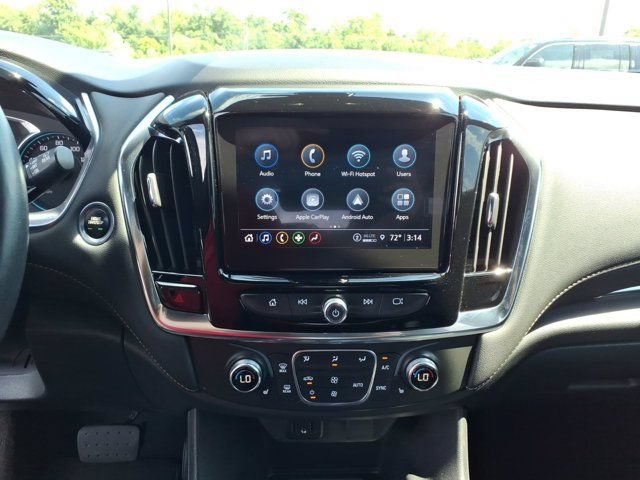 Used 2022 Chevrolet Traverse LT w/ Midnight/Sport Edition FWD image 10
