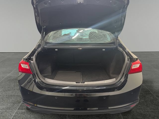 Used 2024 Chevrolet Malibu LT FWD image 13