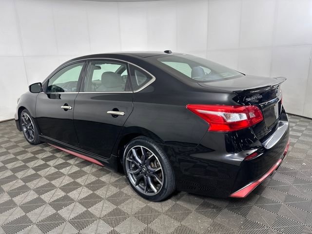 Used 2017 Nissan Sentra NISMO image 5
