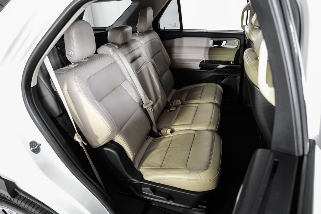 Used 2020 Ford Explorer Limited AWD/4WD image 39