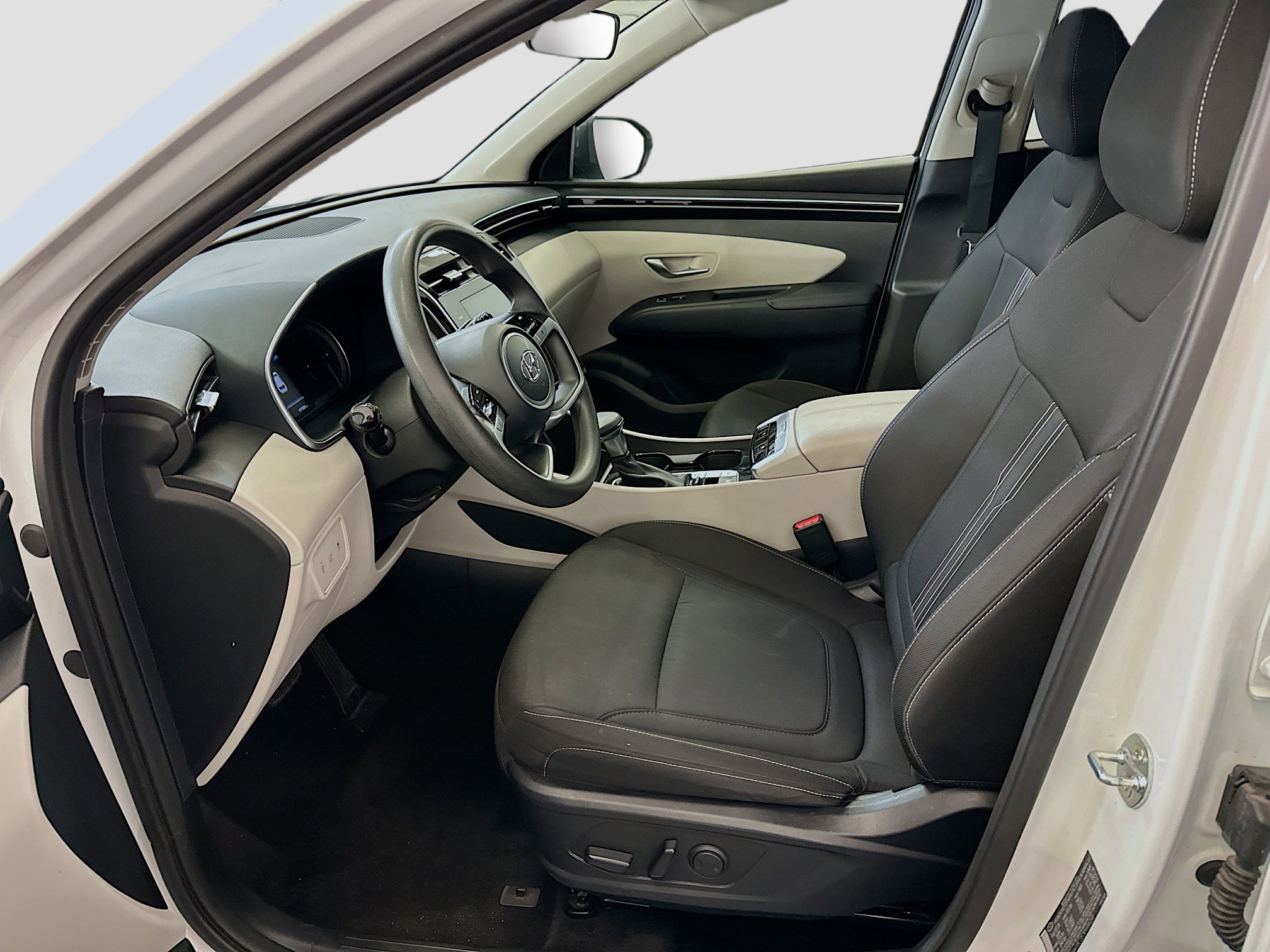 Used 2024 Hyundai Tucson SEL image 13