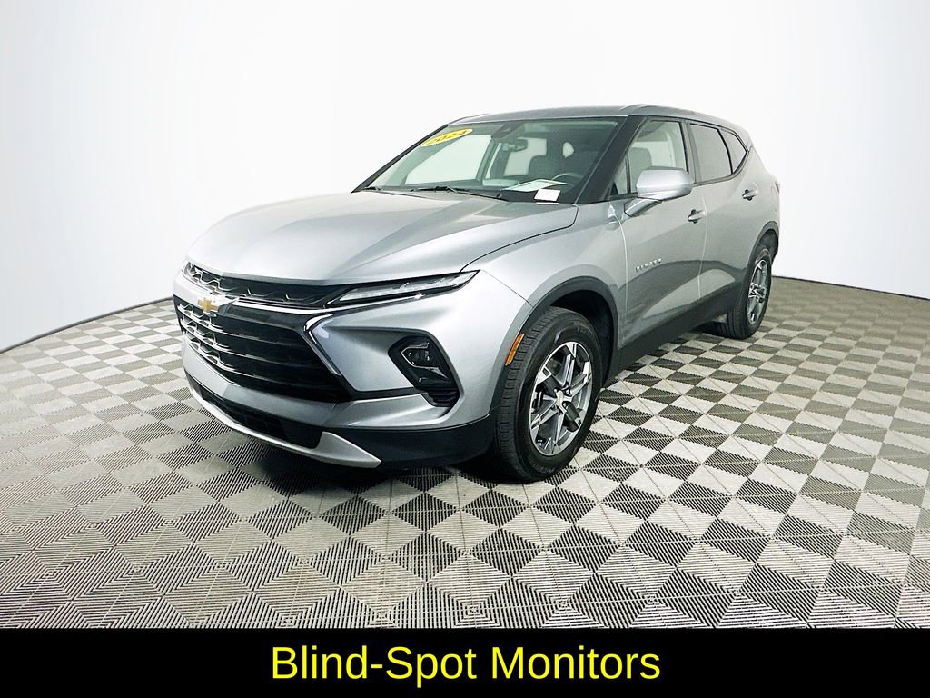 Used 2024 Chevrolet Blazer LT w/ Driver Confidence Package image 5