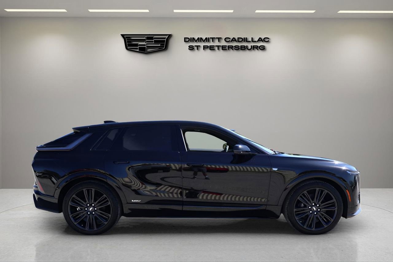 New 2026 Cadillac Lyriq V w/ Exterior Carbon Fiber Package image 6