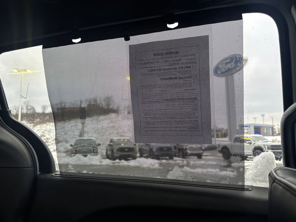 Used 2024 Chrysler Pacifica Limited w/ S Appearance Package image 19