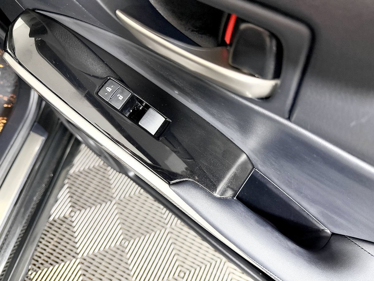 Used 2018 Lexus IS 300 w/ Accessory Package 2 RWD image 42