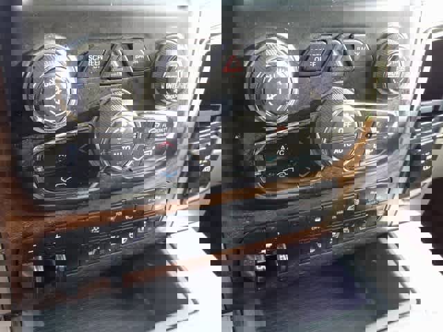 Used 2018 RAM 3500 Laramie Longhorn image 18